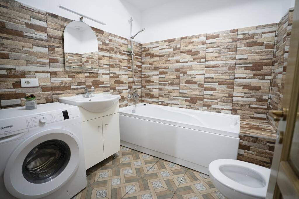 Alex 2 Apartament Iasi Luaran gambar